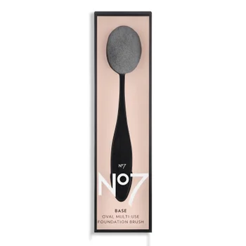 No7 Oval Foundation Brush