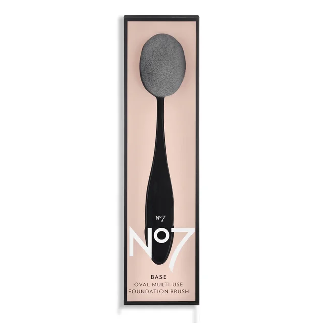No7 Oval Foundation Brush