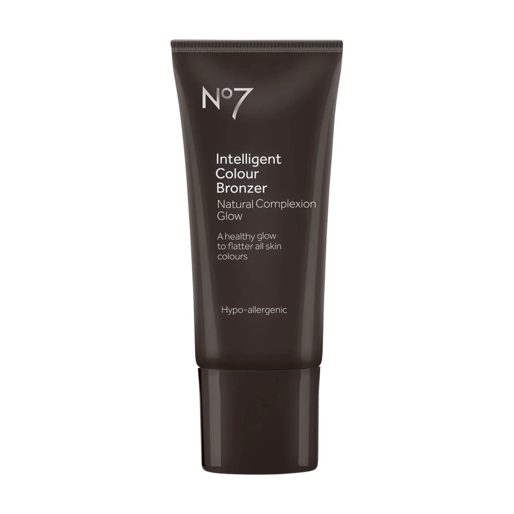 Intelligent Colour Bronzer 30ml Image 1