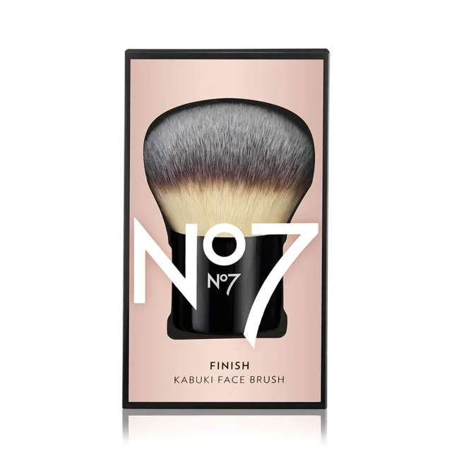 No7 Kabuki Face Brush