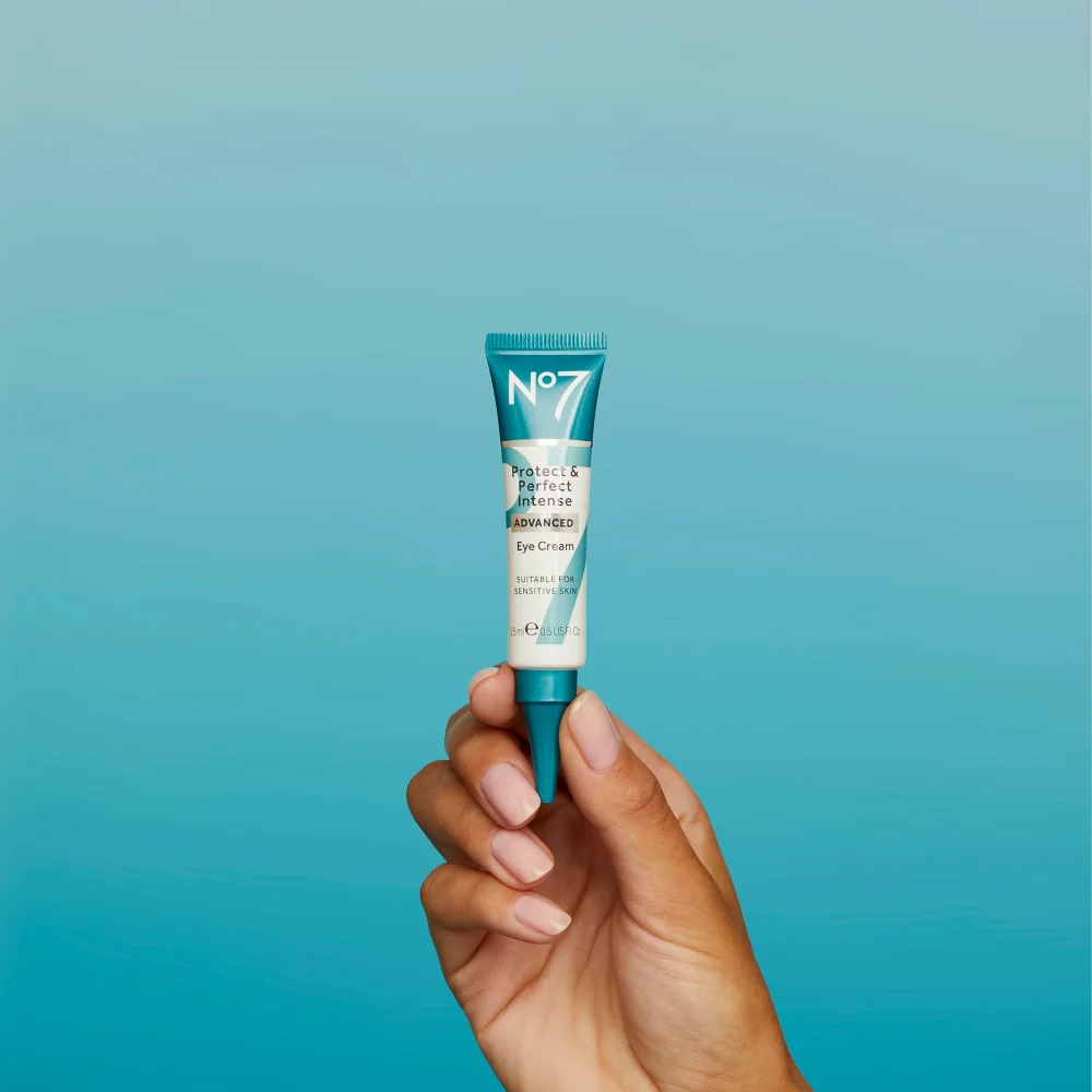 Protect & Perfect Intense ADVANCED Eye Cream 15ml Image 1