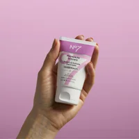 Menopause Skincare Protect And Hydrate Day Cream 50ml - undefined undefined