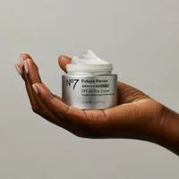 No7 Future Renew™ Damage Reversal 40 SPF Day Cream 50ml