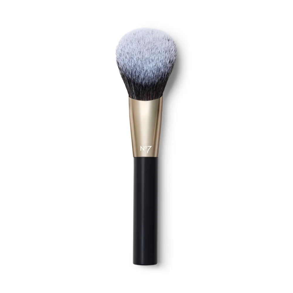 No7 Pro Artist Seamless Blend Brush Image 1