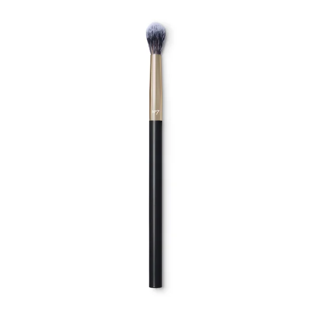 No7 Pro Artist Soft Sweep Brush