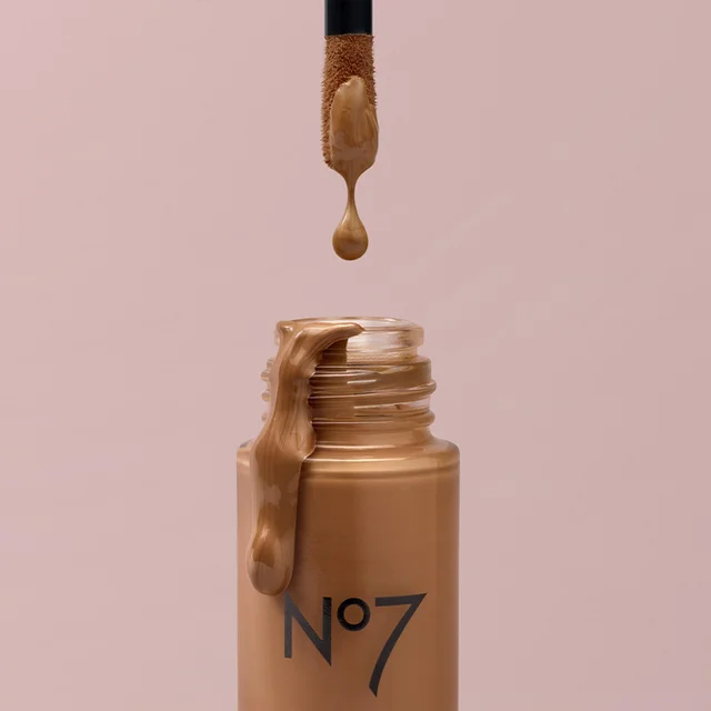 No7 Pro Artist Silk Glaze Skin Tint 30ml