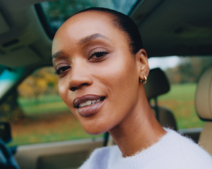 RADIANT SKIN. DEFINED LASHES. NUDE LIP.