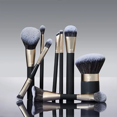 SHOP BRUSHES