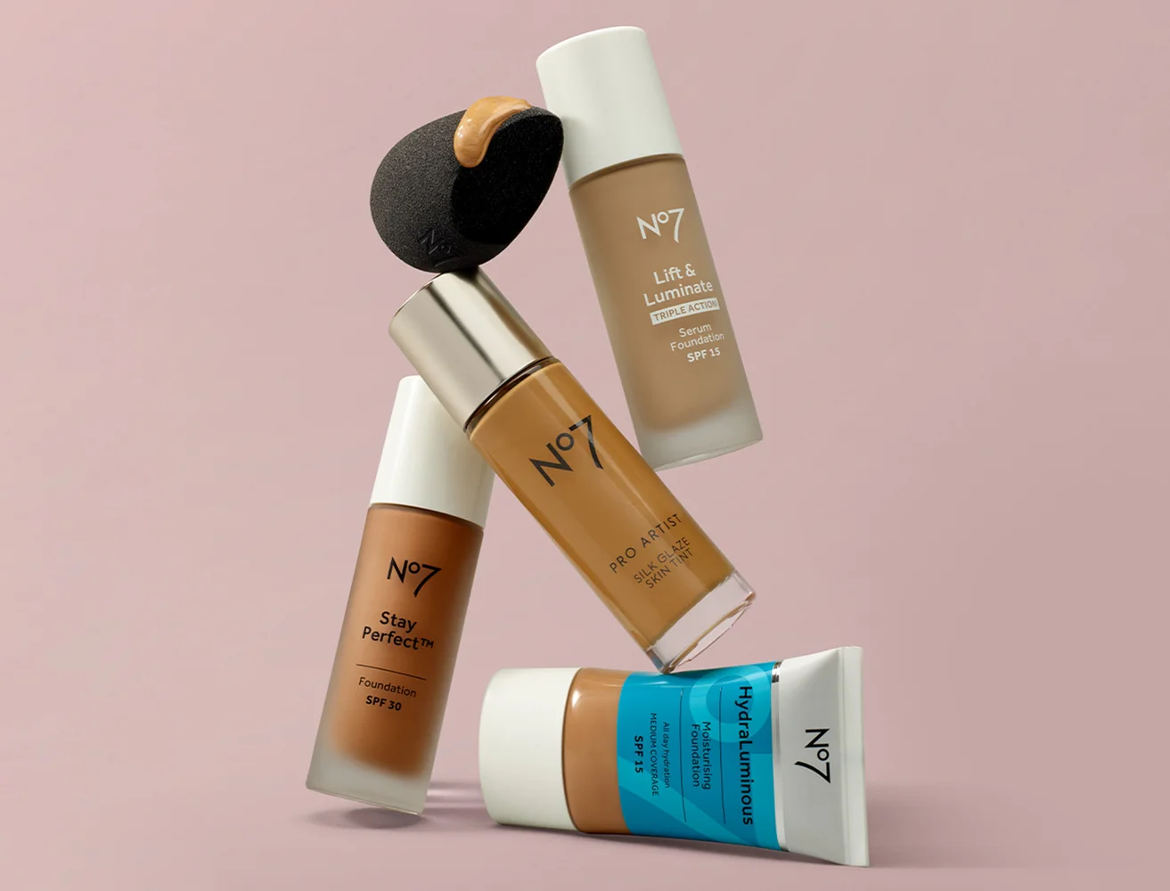 Find your perfect match. From long-wear to matte to blurring, discover the right foundation for your skin